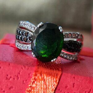 Chrome diopside ring, 925 silver, size 10